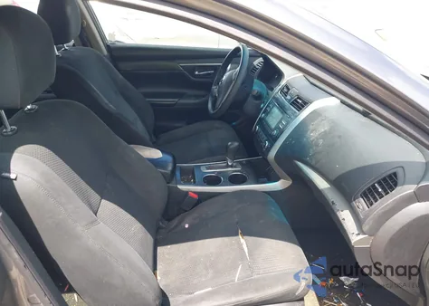 2015 Nissan Altima 2.5 from USA, damaged, VIN 1N4AL3AP7FC473707